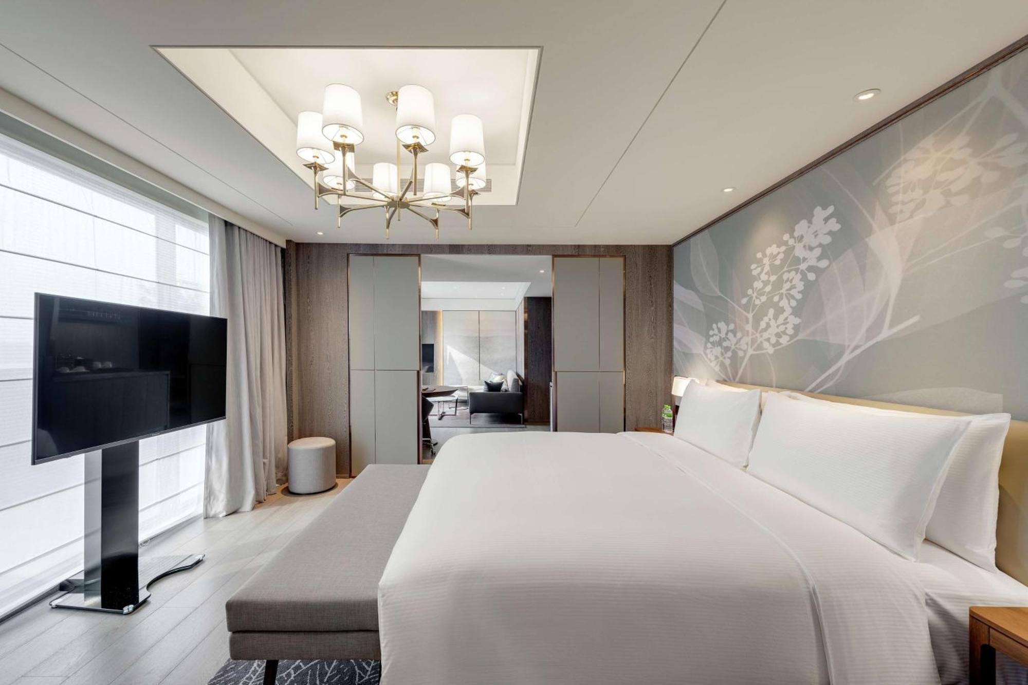 Doubletree By Hilton Taipei Zhongshan מראה חיצוני תמונה